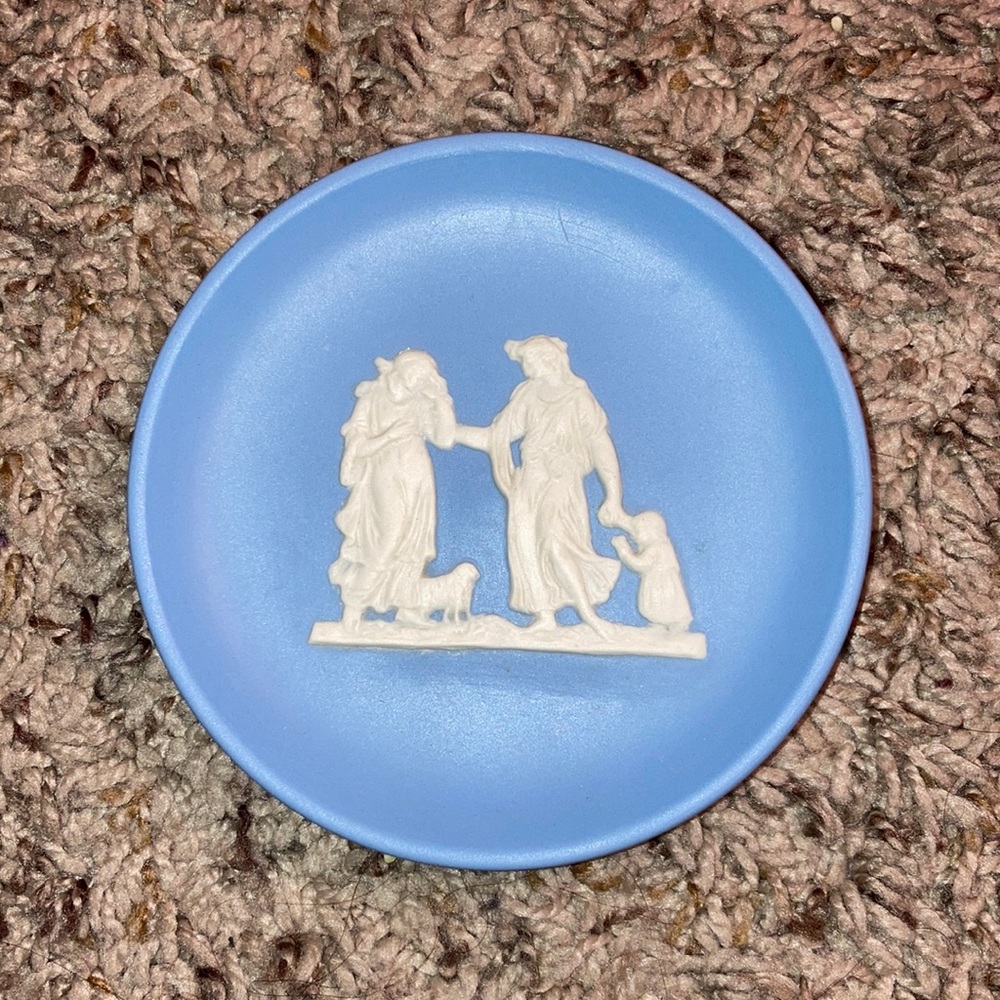 Jasperware England 1800 Blue & White Trinket Dish Wedgwood